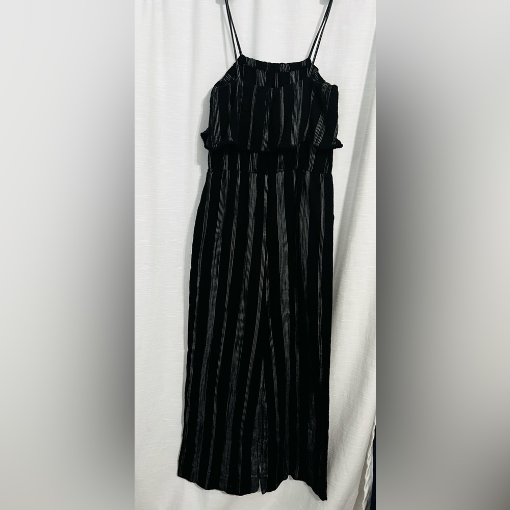 Black with white stripes romper pants